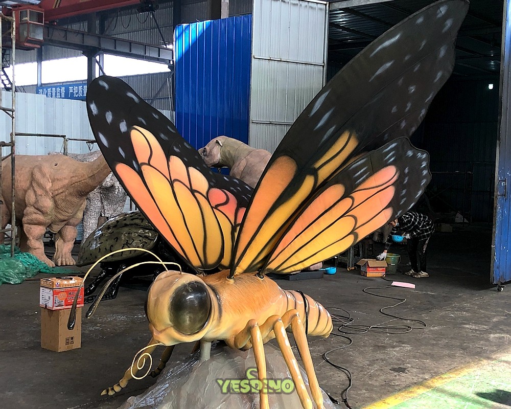 animatronic dinosaur band