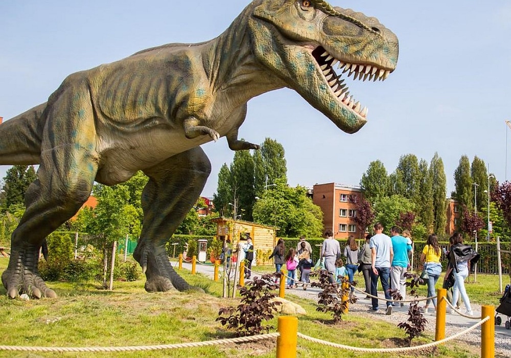 Dinosaur Exhibition in Shopping Centers