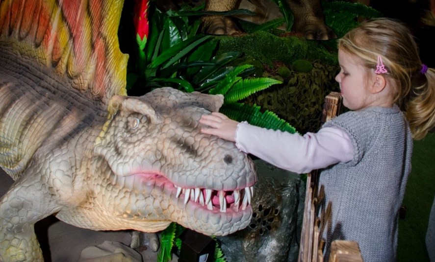 Realistic Dinosaur Models for kids.jpeg