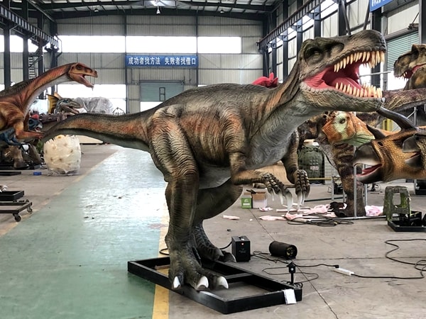 animatronic  Baryonyx.JPG