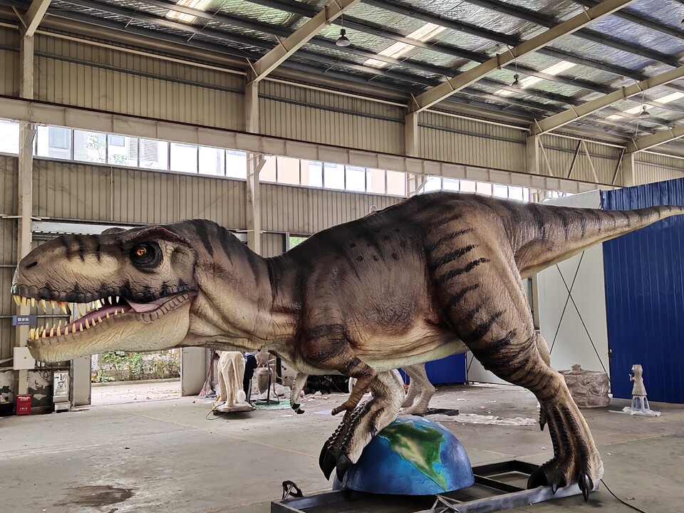 Dinosaur Exhibition in Shopping Centers