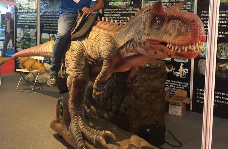 Dinosaur Exhibition in Shopping Centers