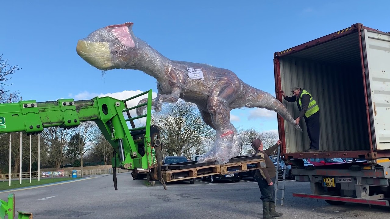 Dinosaur Exhibition in Shopping Centers