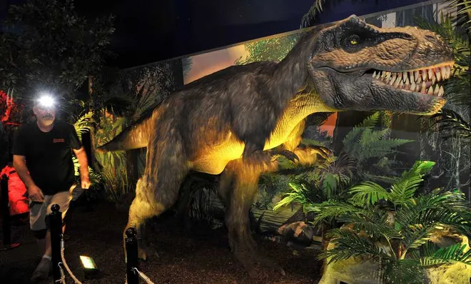 Dinosaur Exhibition in Shopping Centers