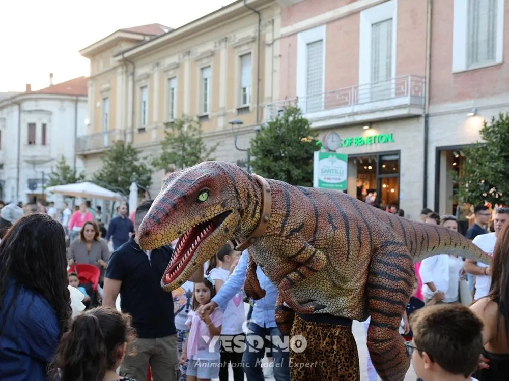 Dinosaur Exhibition in Shopping Centers