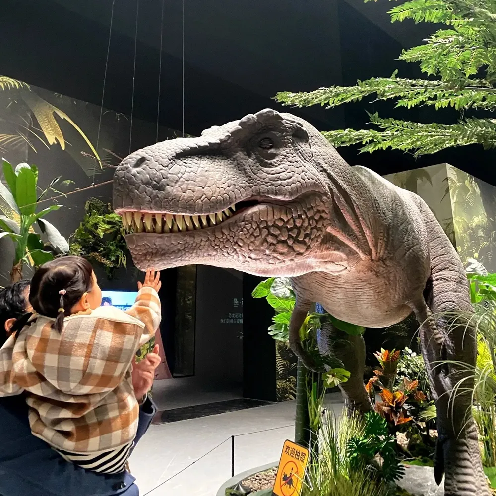 Dinosaur Exhibition in Shopping Centers